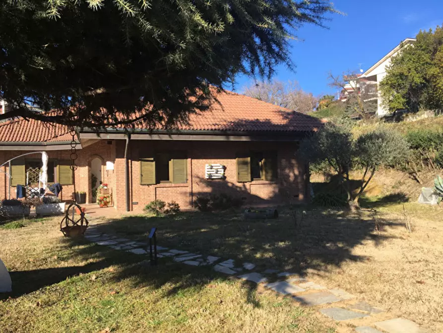 Immagine 2 di Villa in vendita  in VIA SUPERGA a Baldissero Torinese