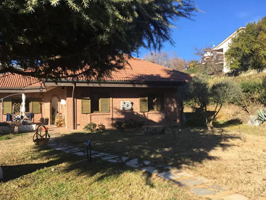 Immagine 3 di Villa in vendita  in VIA SUPERGA a Baldissero Torinese