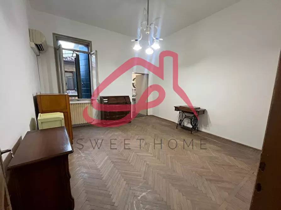 Immagine 5 di Appartamento in vendita  in Via San Francesco a Padova