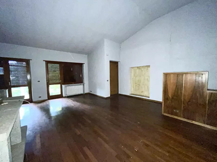 Immagine 2 di Casa bifamiliare in vendita  in Via Valle Balbiana a Pino Torinese