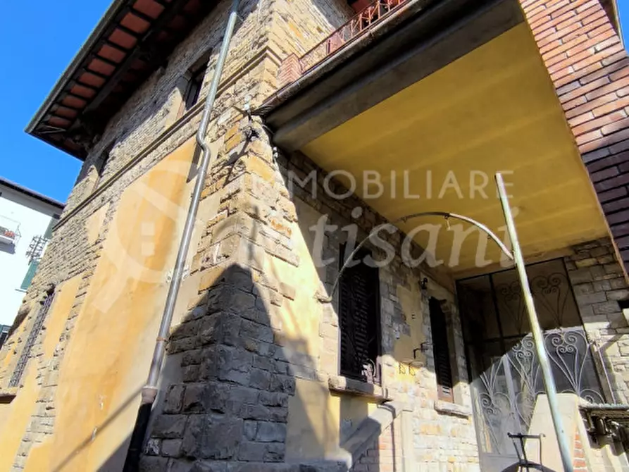Immagine 5 di Villa in vendita  in Via della Panche a Firenze