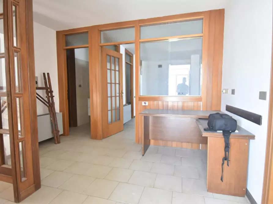 Immagine 4 di Ufficio in vendita  a Quartu Sant'elena