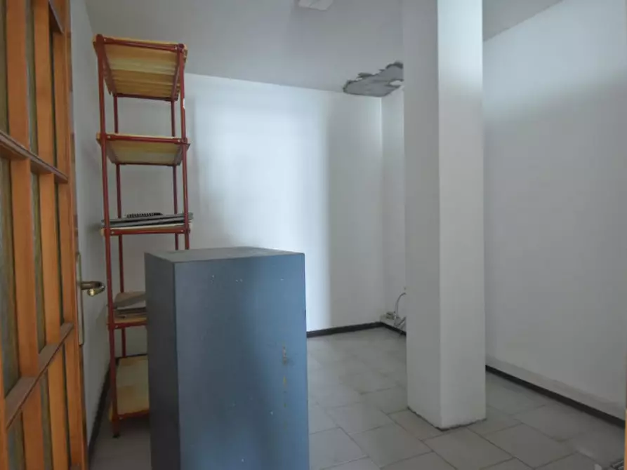 Immagine 23 di Ufficio in vendita  a Quartu Sant'elena