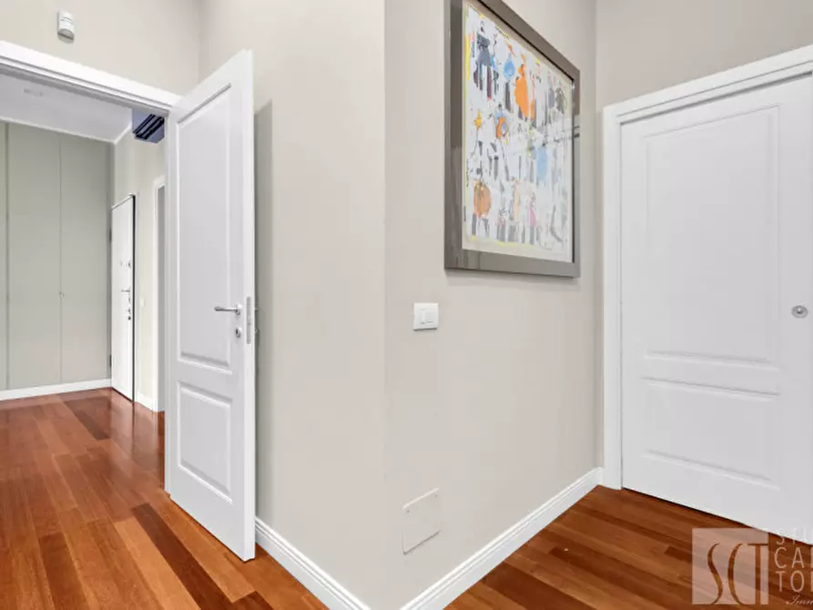 Immagine 17 di Appartamento in vendita  in Via Giovanni Boccacio, 15a a Milano