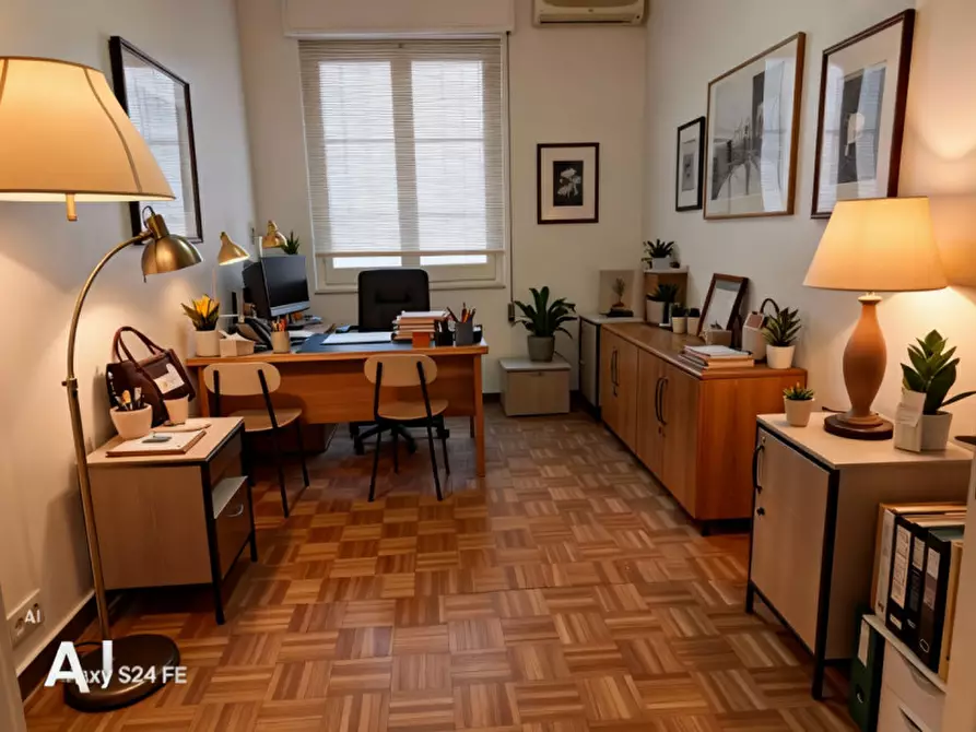 Immagine 1 di Negozio in vendita  a Quartu Sant'elena