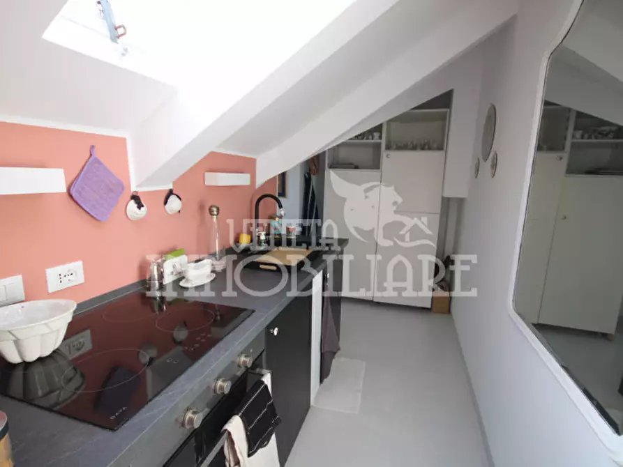 Immagine 10 di Appartamento in vendita  in Via Guglielmo Oberdan a Genova