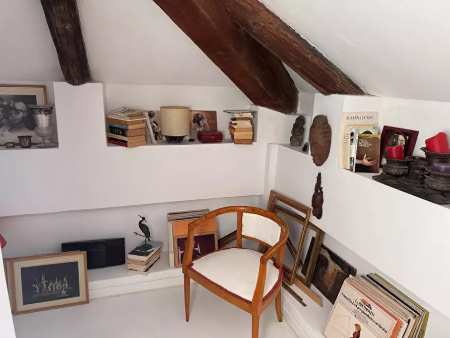 Immagine 19 di Appartamento in vendita  in Via Guglielmo Oberdan a Genova