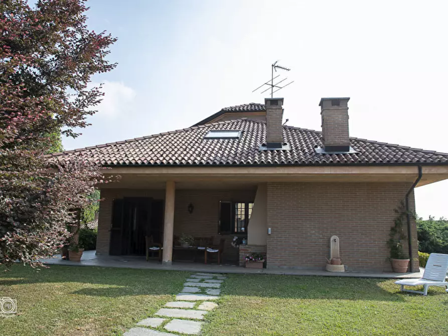 Immagine 2 di Villa in vendita  in VIA GALLIERA a Pino Torinese