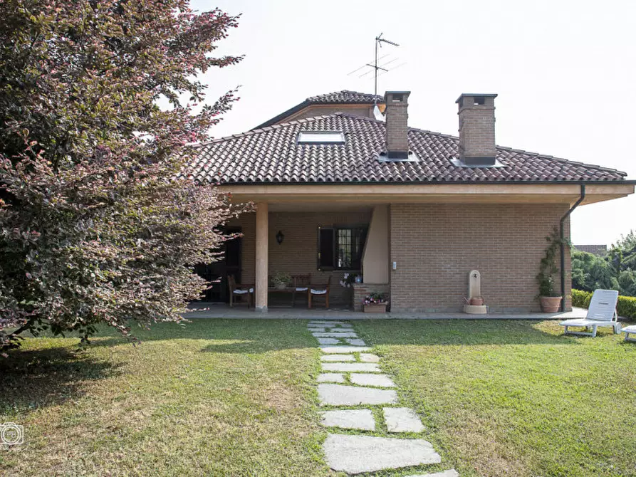 Immagine 3 di Villa in vendita  in VIA GALLIERA a Pino Torinese