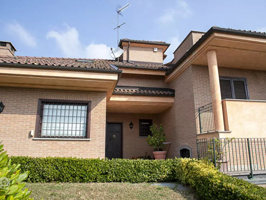 Immagine 4 di Villa in vendita  in VIA GALLIERA a Pino Torinese