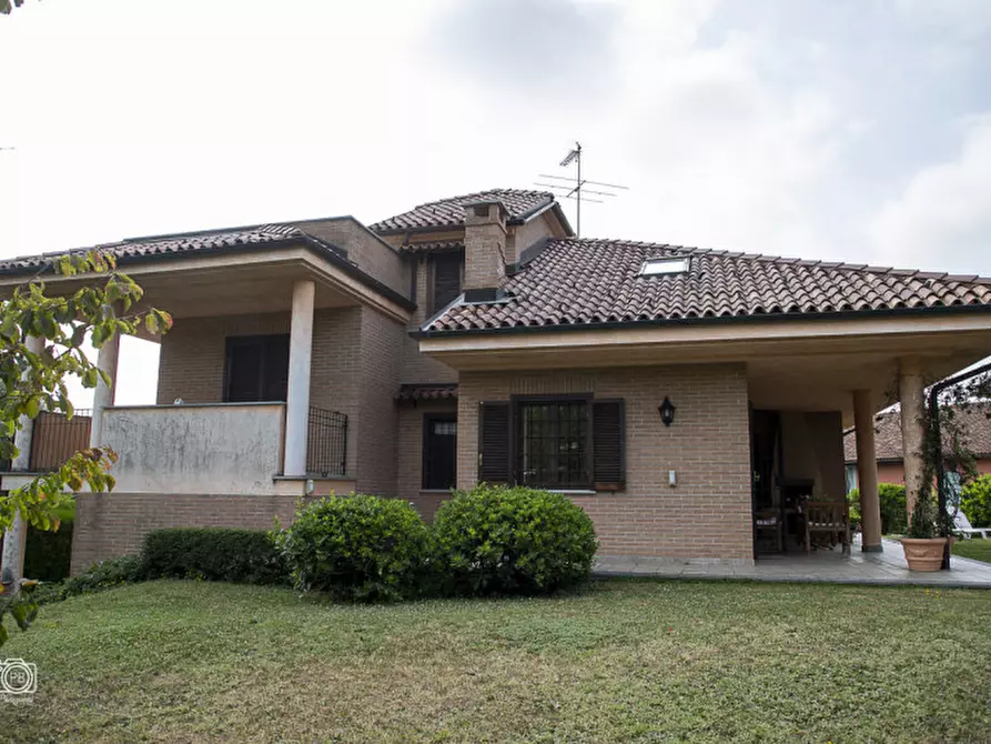 Immagine 19 di Villa in vendita  in VIA GALLIERA a Pino Torinese