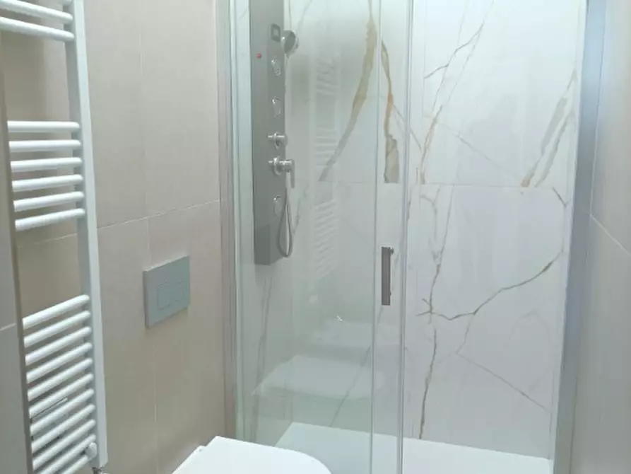 Immagine 24 di Appartamento in vendita  in Via Sangro 22 a Pescara