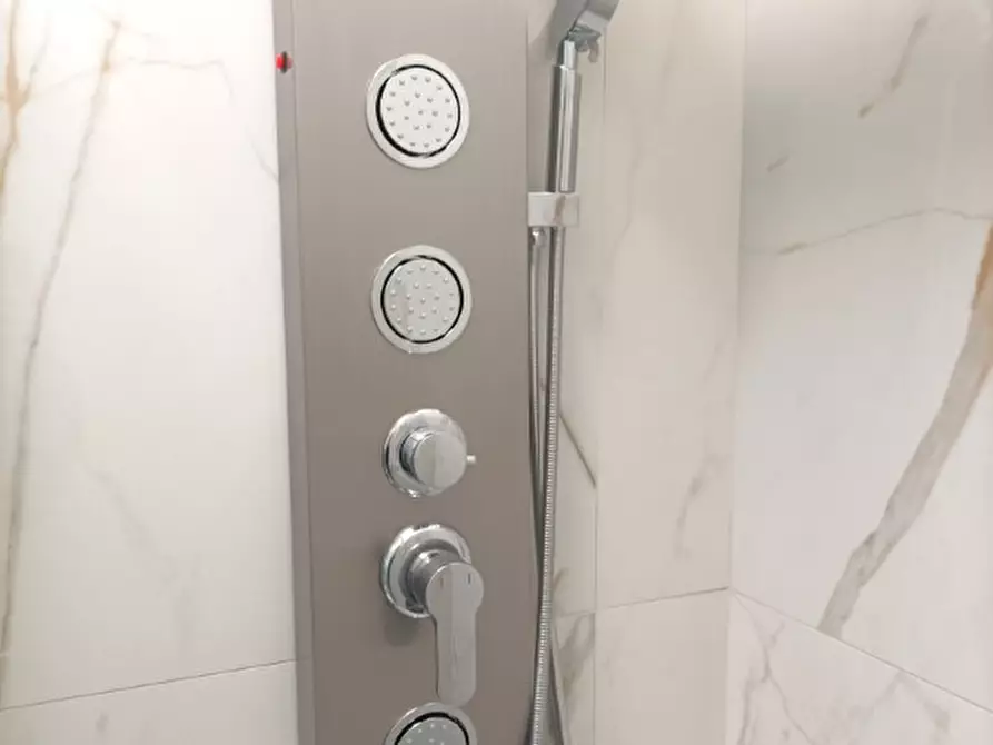 Immagine 24 di Appartamento in vendita  in Via Sangro 22 a Pescara