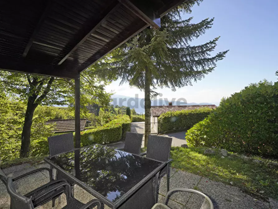 Immagine 5 di Casa indipendente in vendita  in Via don Bosco a Tignale