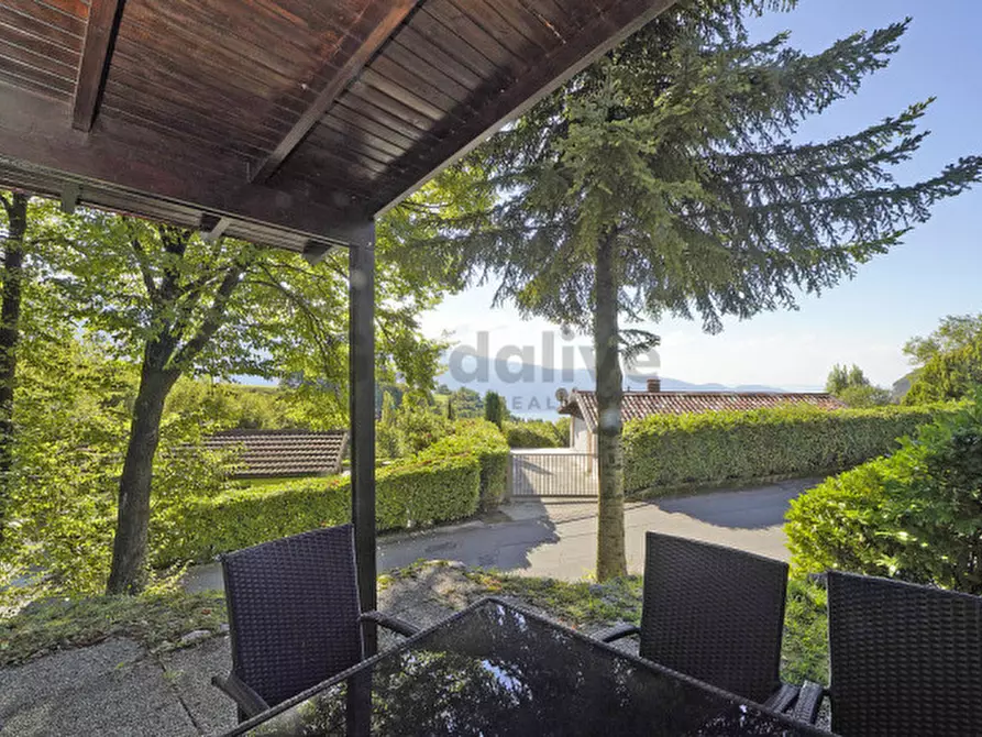 Immagine 6 di Casa indipendente in vendita  in Via don Bosco a Tignale