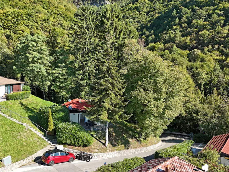 Immagine 27 di Casa indipendente in vendita  in Via don Bosco a Tignale