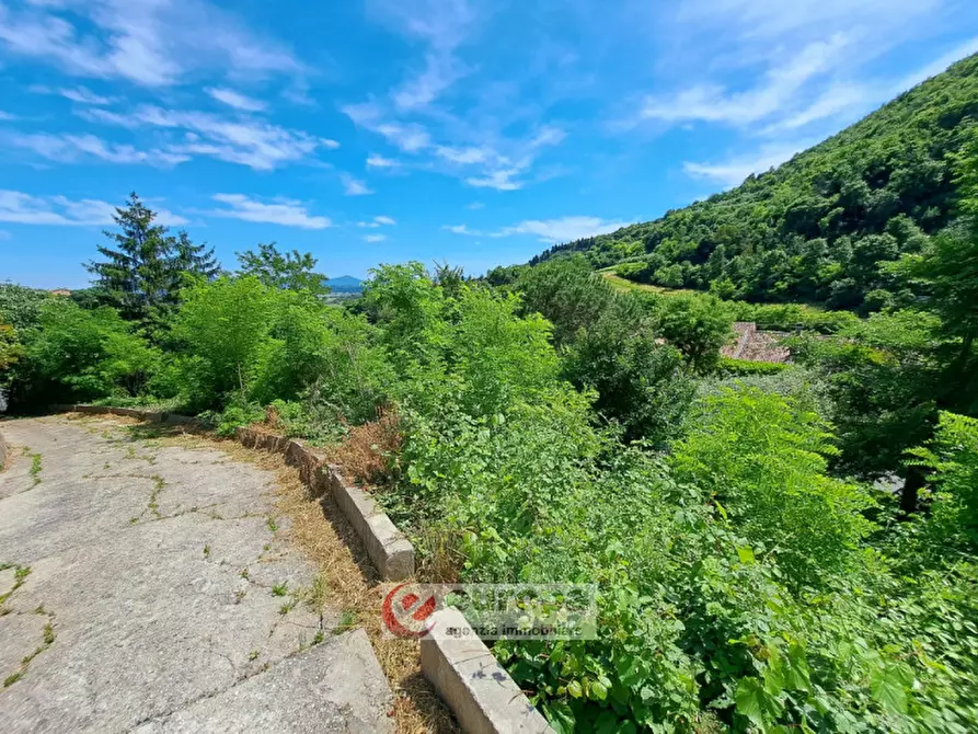 Immagine 18 di Rustico / casale in vendita  a Villaga