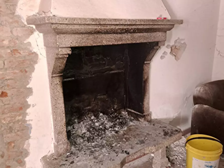 Immagine 20 di Rustico / casale in vendita  a Villaga