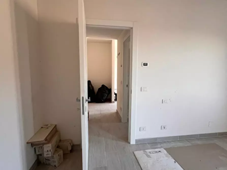 Immagine 10 di Appartamento in vendita  in via Pascoli a Montevarchi