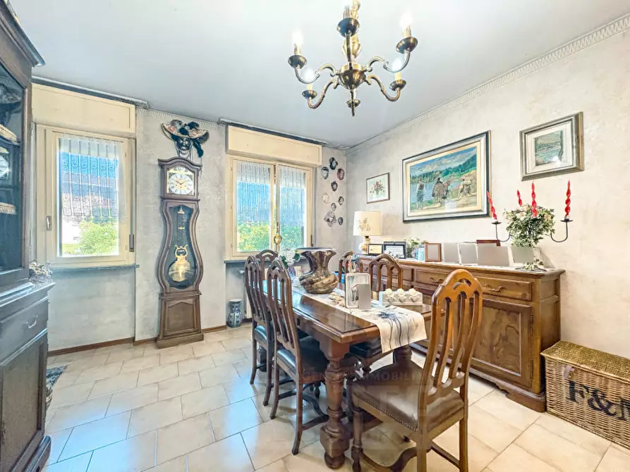 Immagine 10 di Villetta a schiera in vendita  in via  Mario Bertona 38 a Invorio