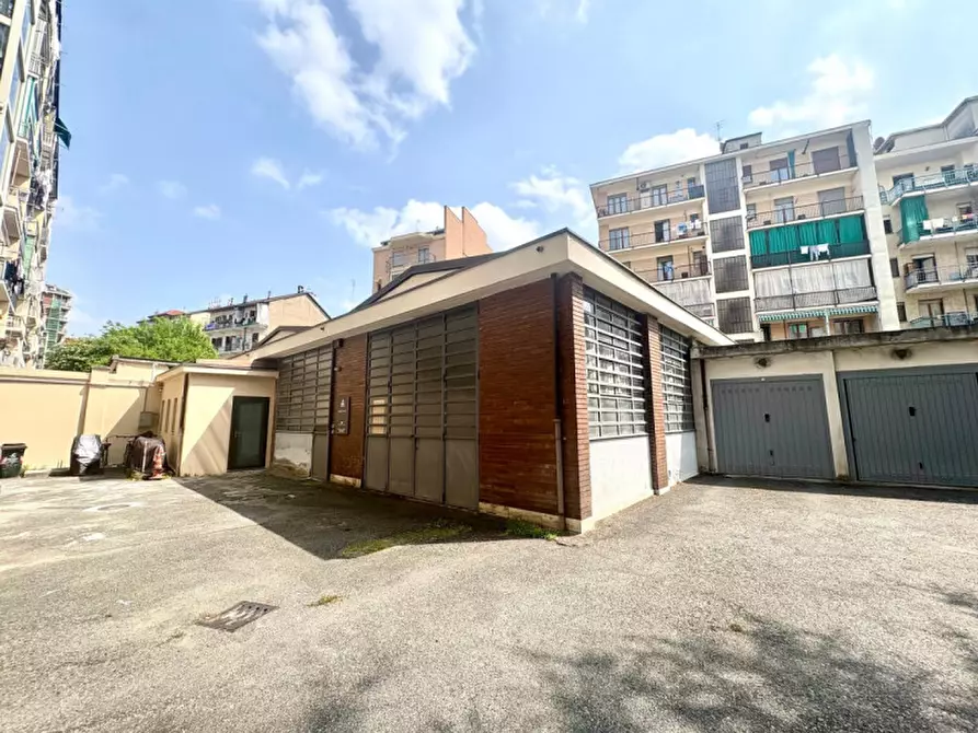 Immagine 1 di Negozio in affitto  in Corso Lecce 26/BIS a Torino