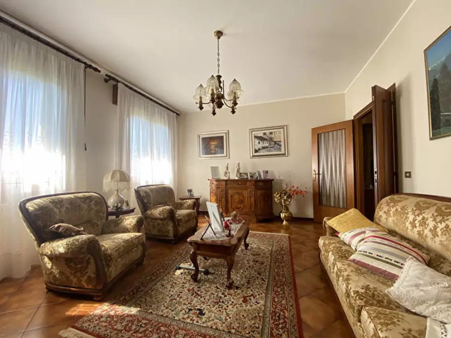 Immagine 1 di Casa indipendente in vendita  a Massanzago