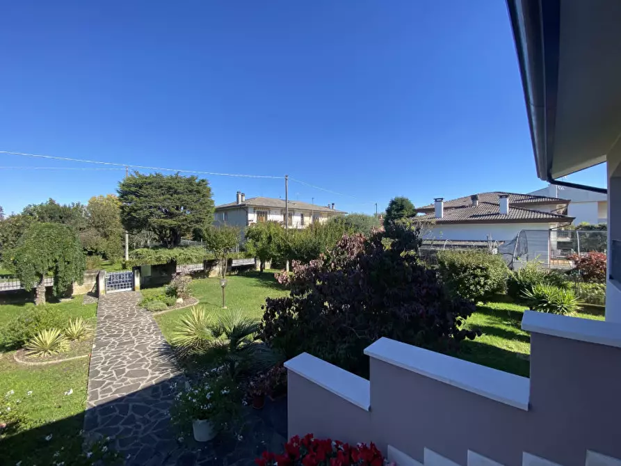 Immagine 50 di Casa indipendente in vendita  a Massanzago