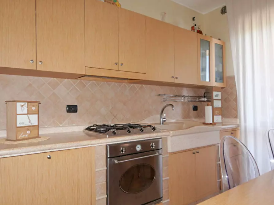 Immagine 11 di Appartamento in vendita  in Via Ticino a Spoltore