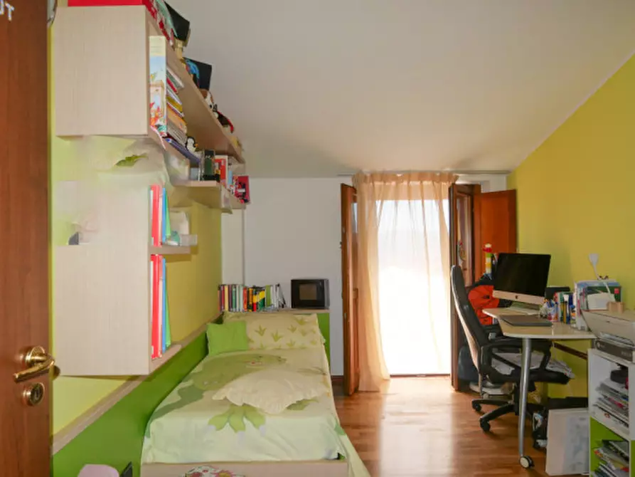 Immagine 18 di Appartamento in vendita  in Via Ticino a Spoltore