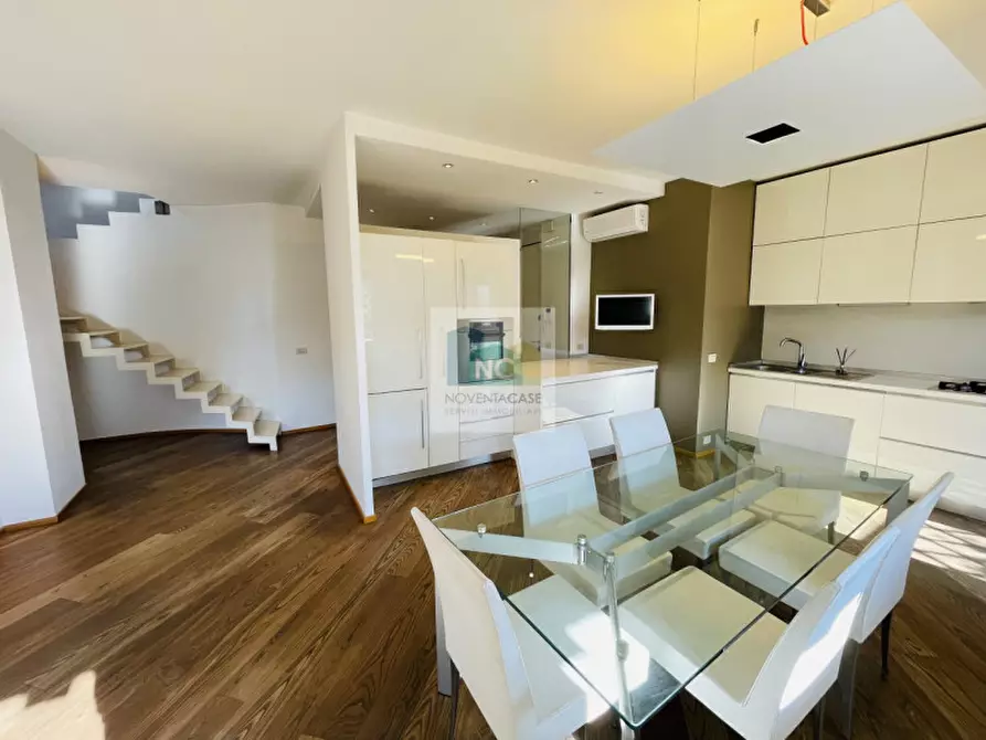 Immagine 11 di Appartamento in vendita  in via jacopo crescini 108 a Padova