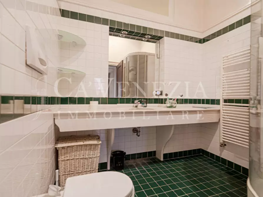 Immagine 17 di Appartamento in vendita  a Venezia