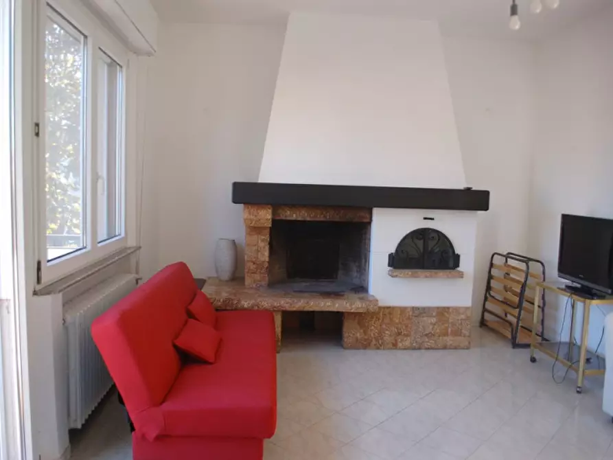 Immagine 2 di Appartamento in vendita  a Rimini