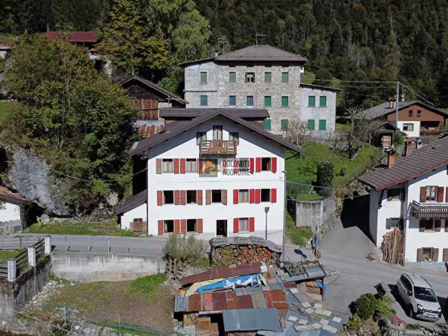 Immagine 19 di Casa indipendente in vendita  in Via Struz a Voltago Agordino