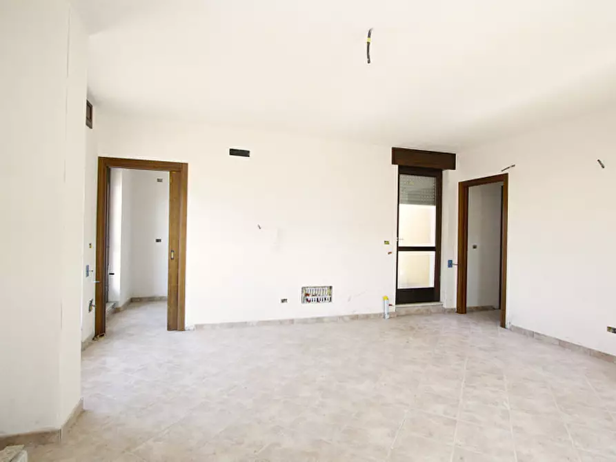 Immagine 15 di Appartamento in vendita  in Via Giovanni Paolo II a Parabita