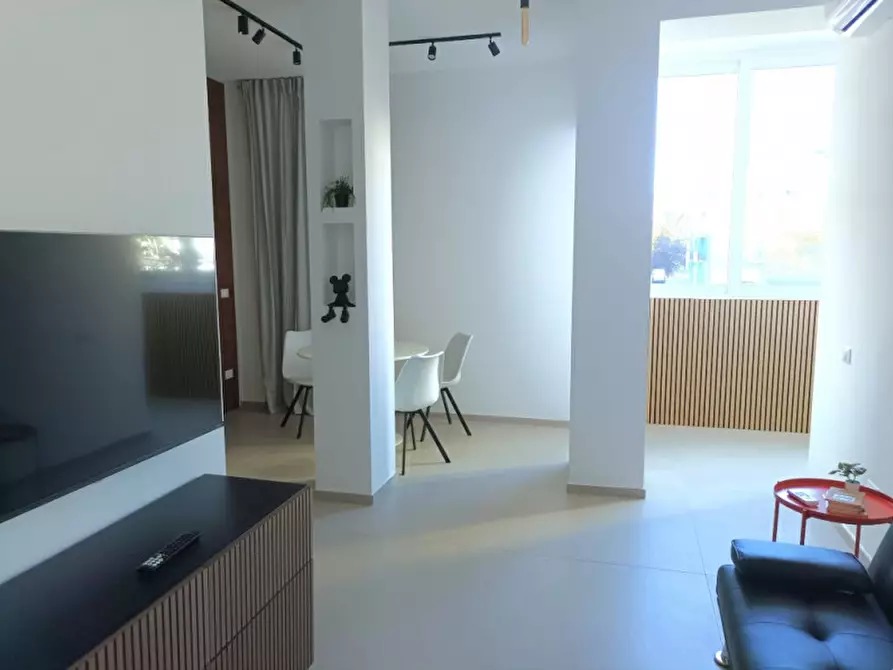 Immagine 2 di Appartamento in vendita  in Via Sangro 22 a Pescara