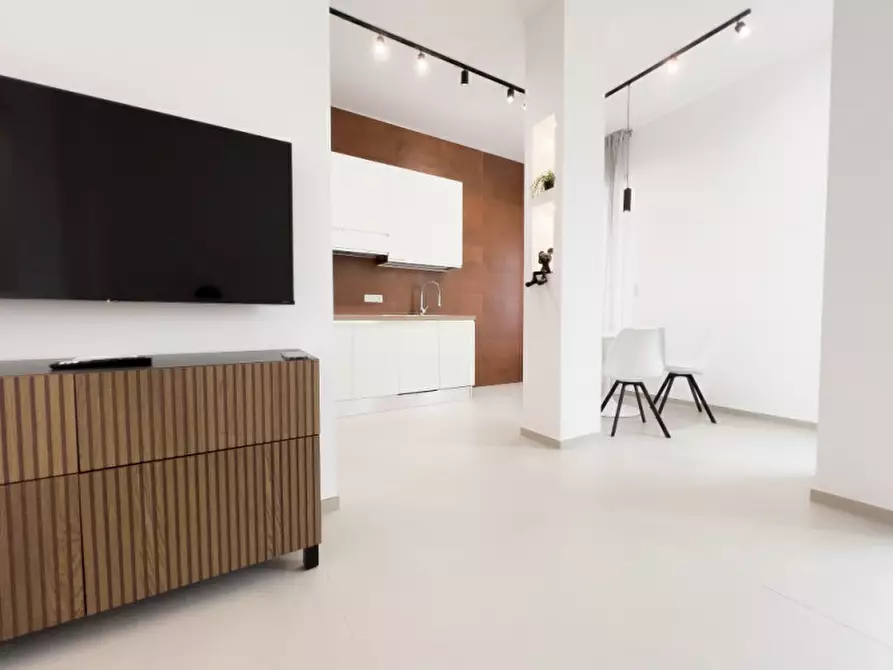 Immagine 3 di Appartamento in vendita  in Via Sangro 22 a Pescara