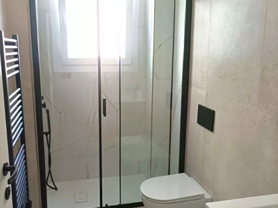 Immagine 21 di Appartamento in vendita  in Via Sangro 22 a Pescara