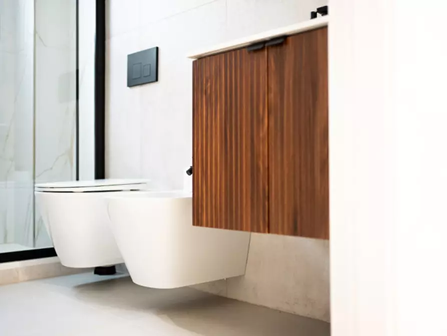 Immagine 23 di Appartamento in vendita  in Via Sangro 22 a Pescara