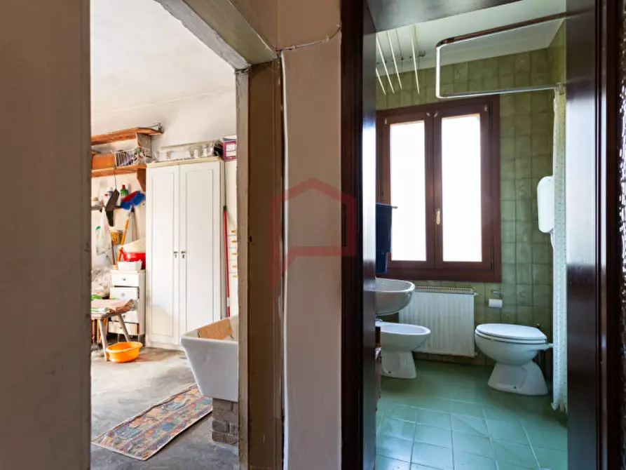 Immagine 11 di Casa indipendente in vendita  in Zelarino a Venezia