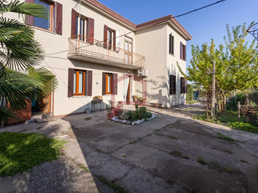 Immagine 30 di Casa indipendente in vendita  in Zelarino a Venezia