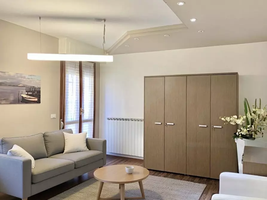 Immagine 1 di Appartamento in vendita  in Via Carlo Gozzi 11 a Jesolo