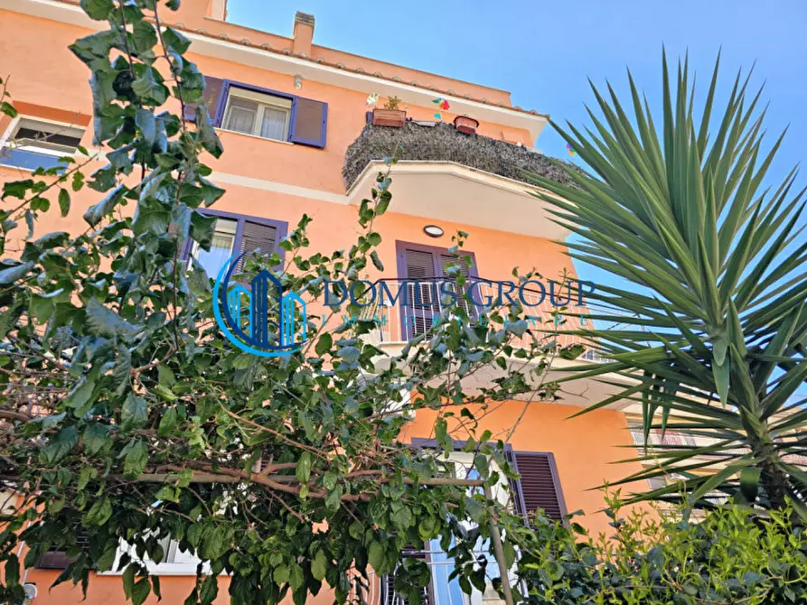 Immagine 43 di Appartamento in vendita  in Via Maretto a Roma