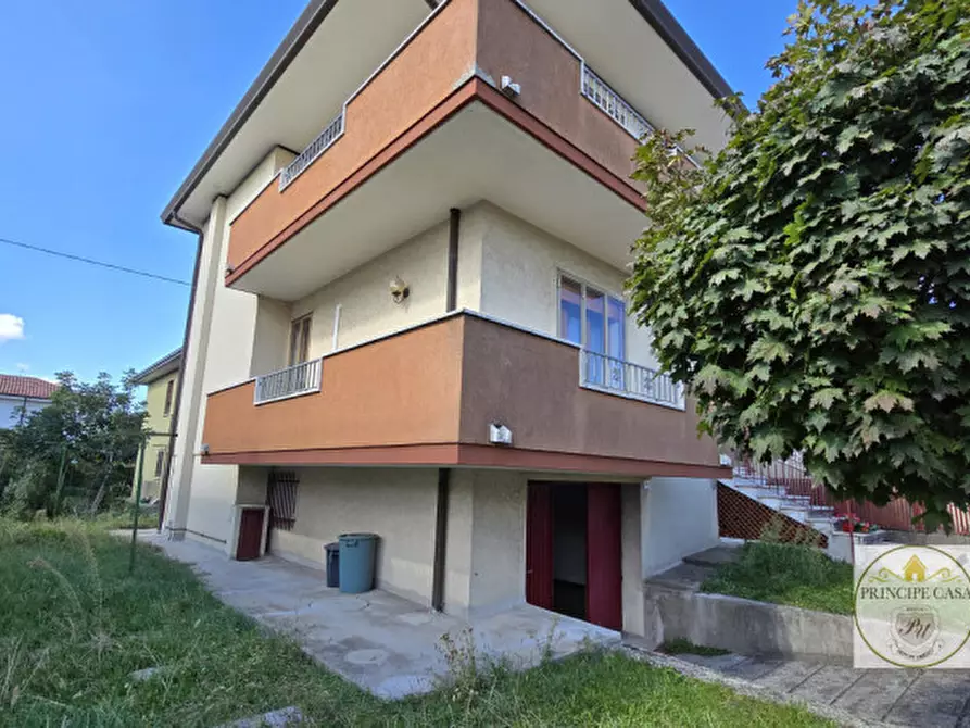 Immagine 38 di Casa bifamiliare in vendita  in via Taddeo d'Este a Este