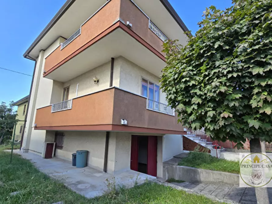 Immagine 39 di Casa bifamiliare in vendita  in via Taddeo d'Este a Este