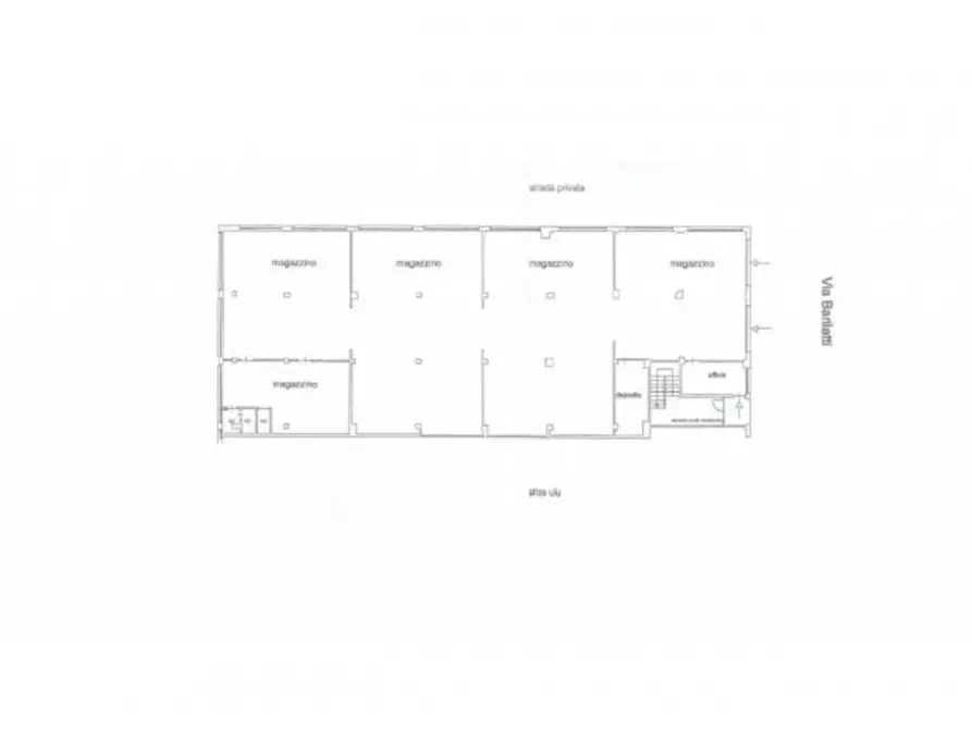 Immagine 12 di Magazzino in vendita  in Via Achille Barilatti, 41, 60127 Ancona AN, Italia a Ancona