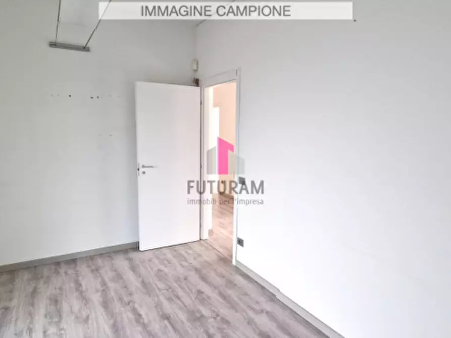 Immagine 4 di Ufficio in vendita  in via roma 1 a Pianiga