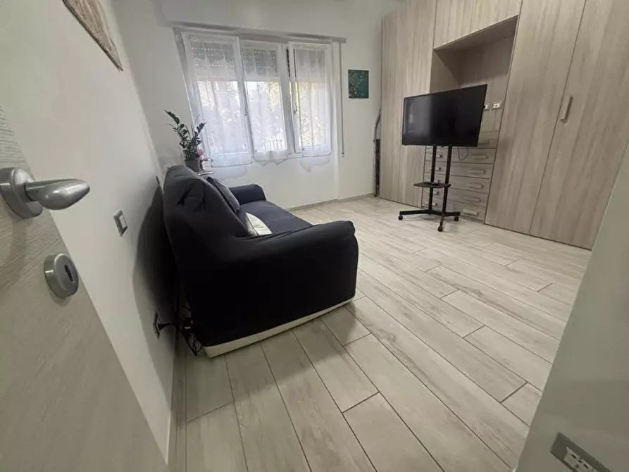 Immagine 5 di Appartamento in vendita  in Via Filippo Buonarroti a Imperia