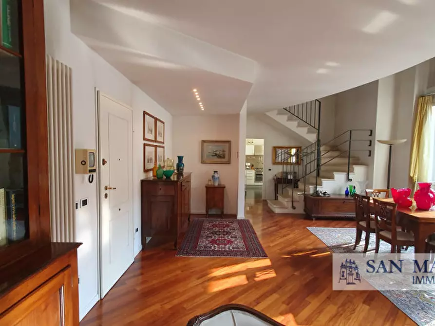 Immagine 4 di Appartamento in vendita  in Via IV Novembre 37 a Vicenza