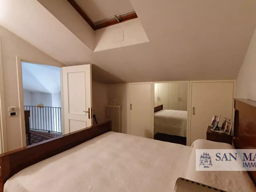 Immagine 9 di Appartamento in vendita  in Via IV Novembre 37 a Vicenza