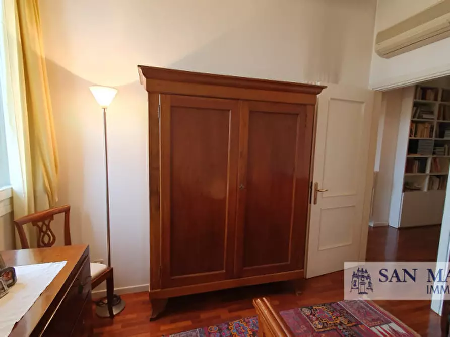 Immagine 11 di Appartamento in vendita  in Via IV Novembre 37 a Vicenza